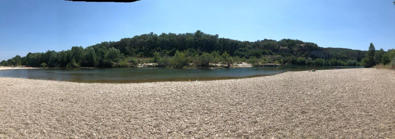Studio Havre De Paix Au Pont Du Gard Piscine Et Jacuzzi Chez Valerie Payre Vers Pont du Gard Bagian luar foto