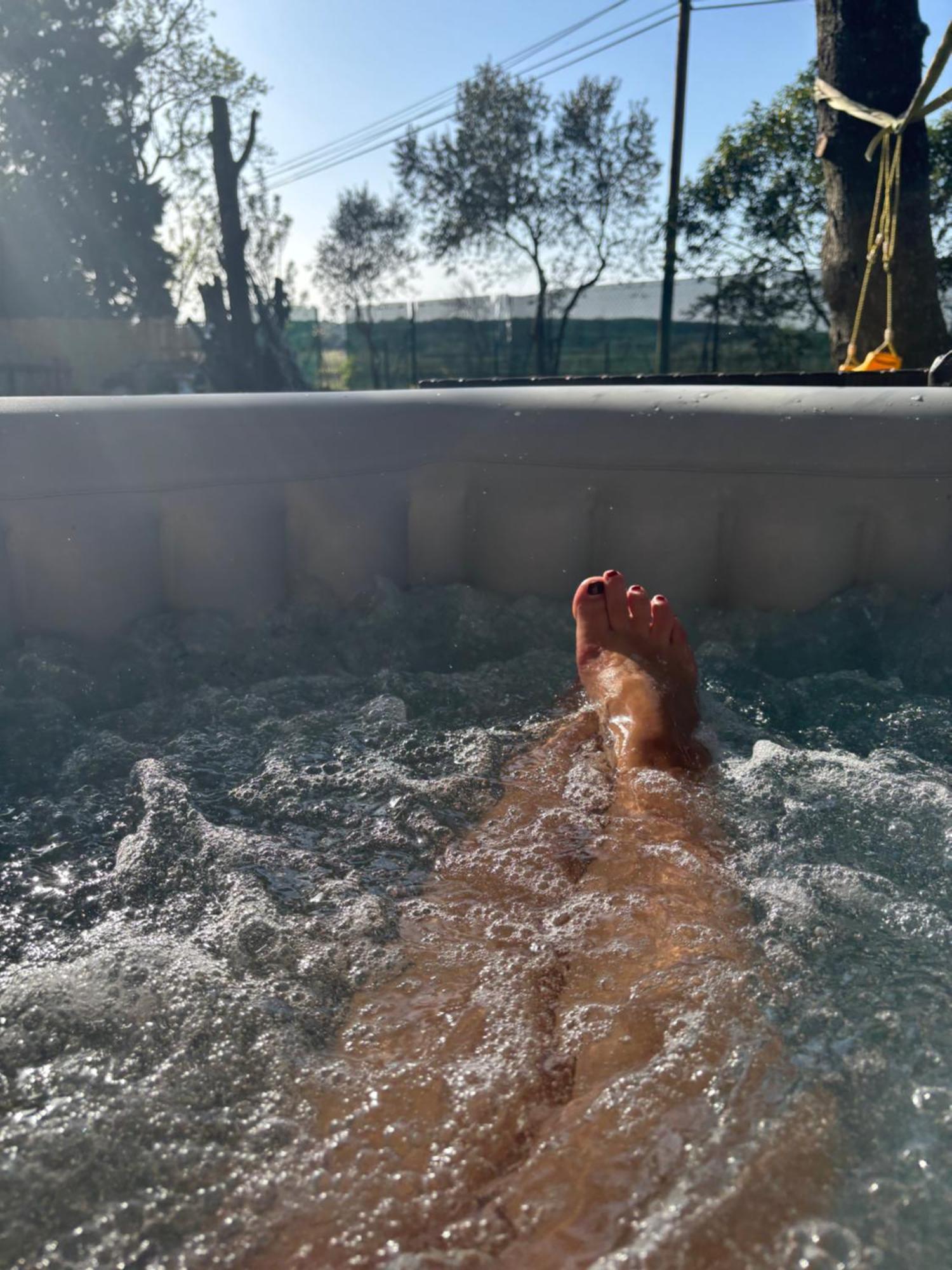 Studio Havre De Paix Au Pont Du Gard Piscine Et Jacuzzi Chez Valerie Payre Vers Pont du Gard Bagian luar foto